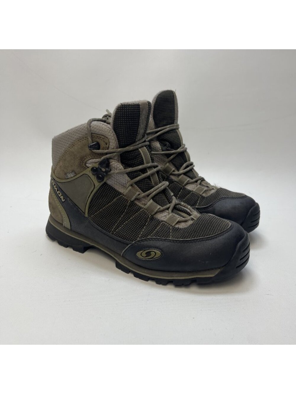Salomon Trek GTX Gore-Tex Hiking Boots Brown Leather Women’s Sz 7.5 US Outdoor